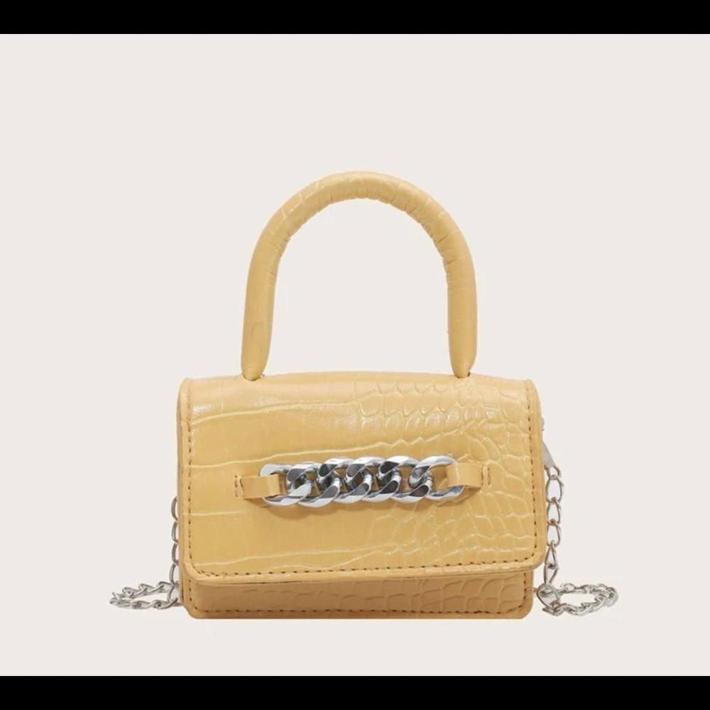 MAKE AN OFFER! Small yellow bag!